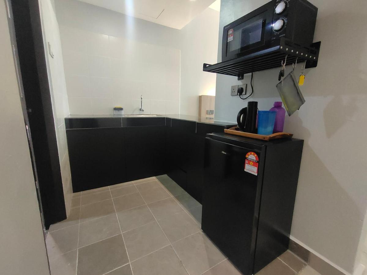 Alish Studio Apartment With Pool, Netflix, Wifi Gua Musang Exteriör bild