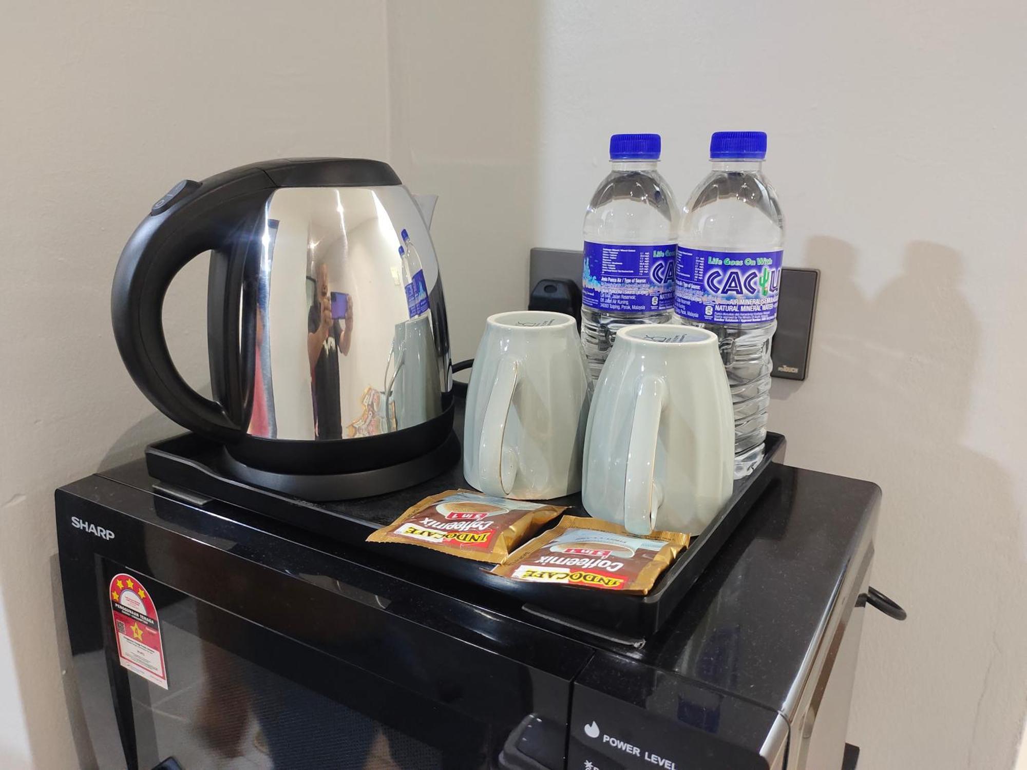 Alish Studio Apartment With Pool, Netflix, Wifi Gua Musang Exteriör bild