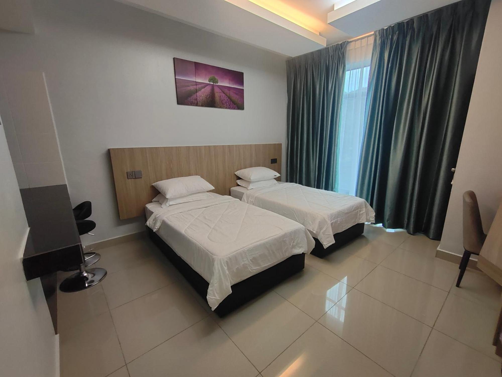 Alish Studio Apartment With Pool, Netflix, Wifi Gua Musang Exteriör bild